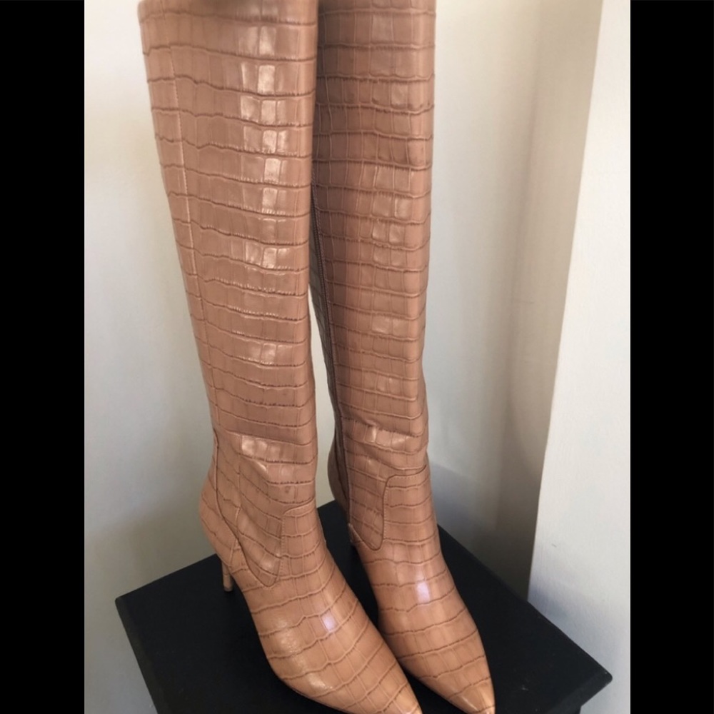 ANTONIO MELANI Tan Croc-Embossed Heeled Boots